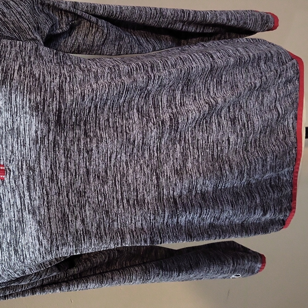 Women's Gray Quarter-Zip Top - Picture 3 of 9